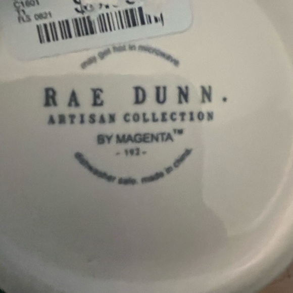 Rae Dunn Simply The Best Mug - Picture 4 of 8